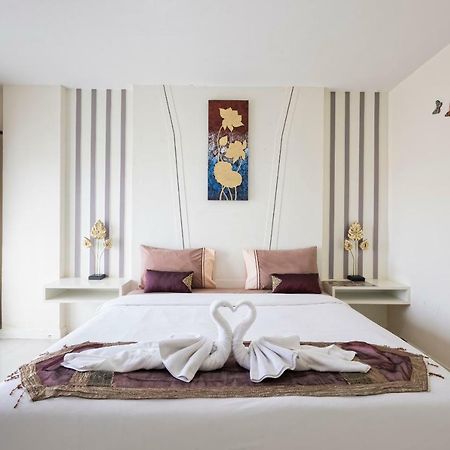 J Sweet Dream Boutique Hotel Phuket Patong Dış mekan fotoğraf