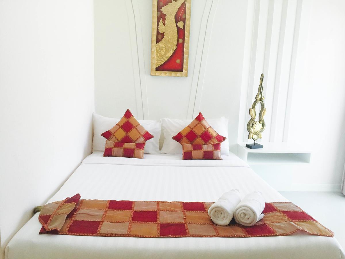 J Sweet Dream Boutique Hotel Phuket Patong Dış mekan fotoğraf